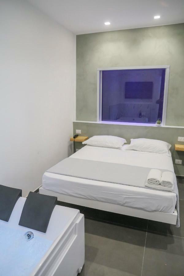 Namor Rooms&Suite Napoli Esterno foto